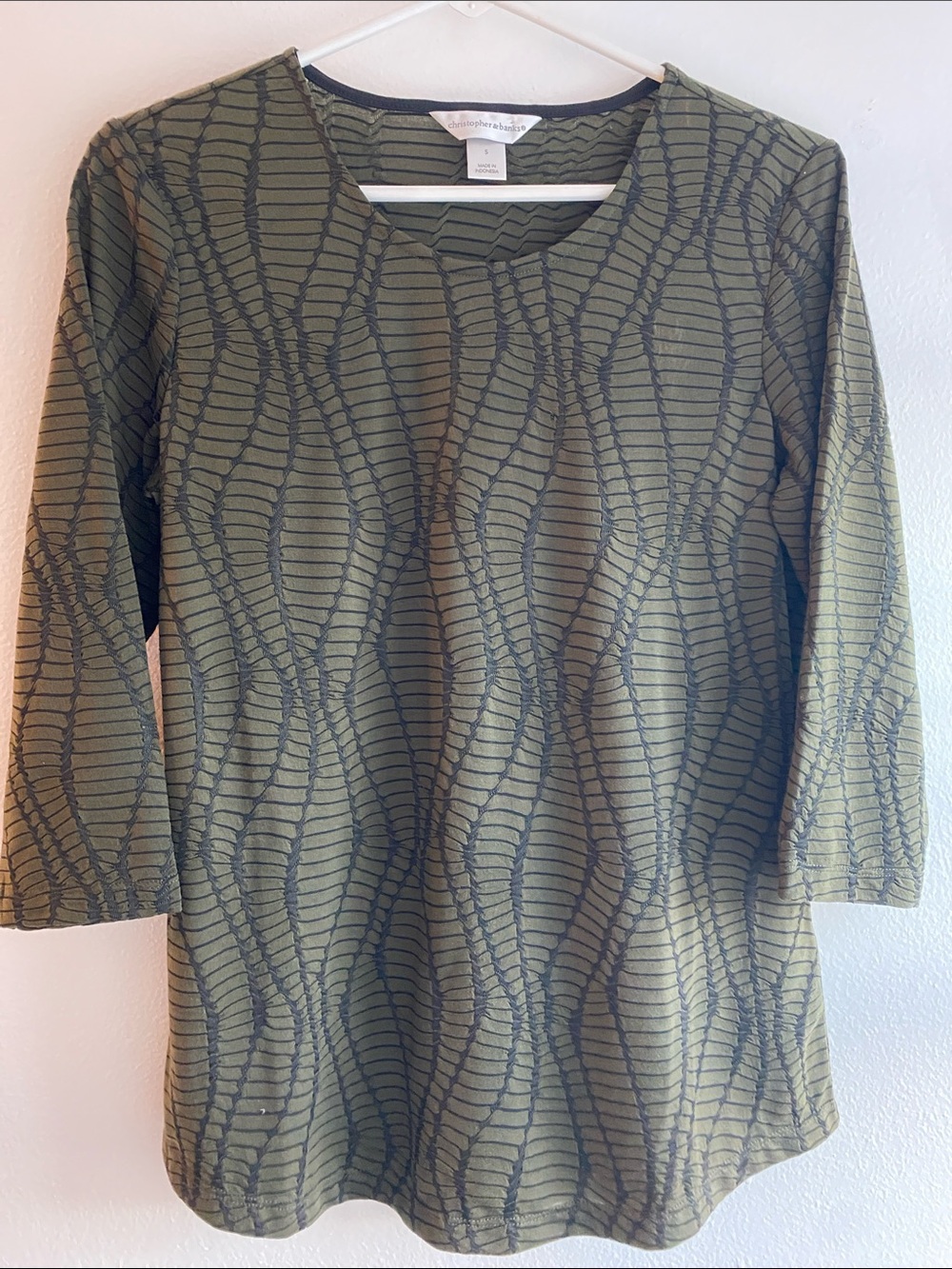 Christopher & Banks Olive and Dark Green Wave-Print Long Sleeve Dress Texture